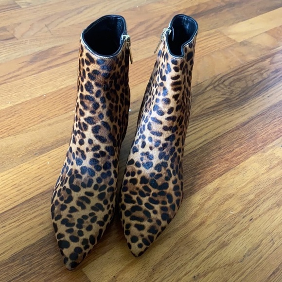 Marc Fisher LTD Animal print Jarli Genuine Calf Hair Bootie - Picture 4 of 7